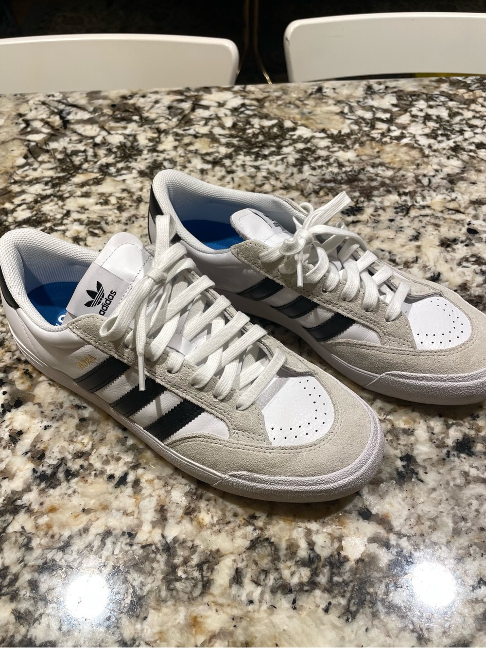 adidas - Women’s White Sneakers with Black Stripes